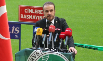 Sakaryaspor'da bayrak değişimi yaşandı