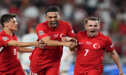 Türkiye, İzlanda'yı 3 golle geçti