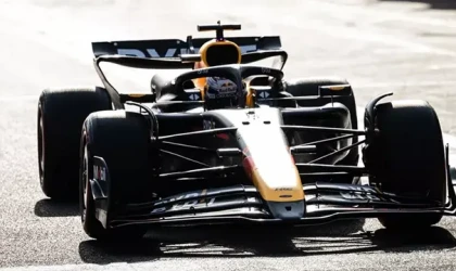 Verstappen, güvenlik aracı ihlali uyarısı aldı