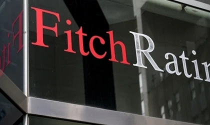 Fitch: Karbonsuzlaşma süreci yavaş ilerliyor