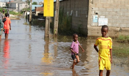 Orta ve Batı Afrika'da 10 milyon çocuk okula gidemiyor