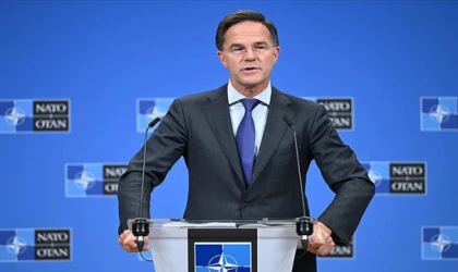 Rutte: Kısıtlama getirmemek daha iyi olur