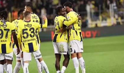 Fenerbahçe, 8 lig galibiyetinin 7'sinde gol yemedi