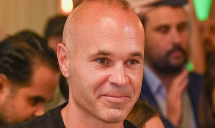 Iniesta, Tokyo'da 'El Clasico' maçıyla emekliliğini kutlayacak