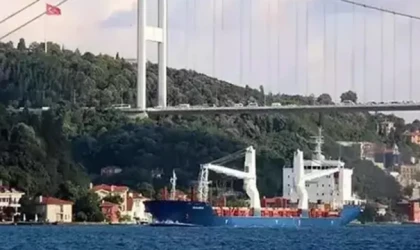 İstanbul Boğazı gemi trafiğine kapatıldı