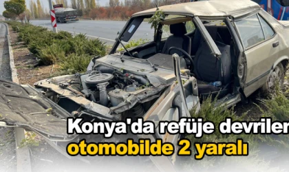 Konya'da refüje devrilen otomobilde 2 yaralı