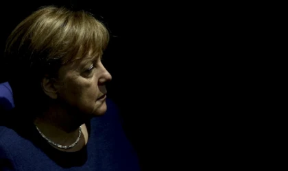 Merkel: Trump emlak şirketi sahibi perspektifinden görüyor