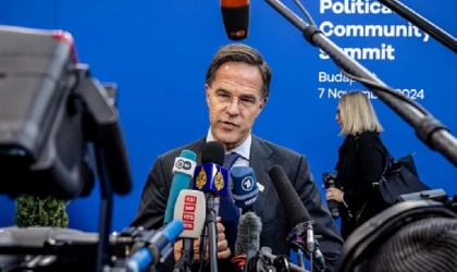 Rutte, Trump'la ABD ve Avrupa'ya yönelik tehditlerde uyumlu çalışılacağından emin