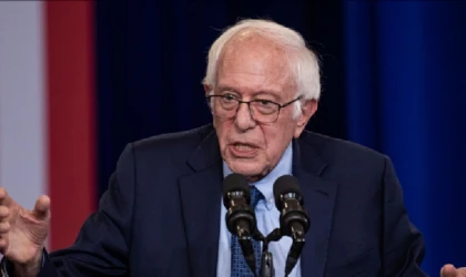 Senatör Sanders, seçimi kaybeden Demokrat Partinin kampanya stratejisini eleştirdi