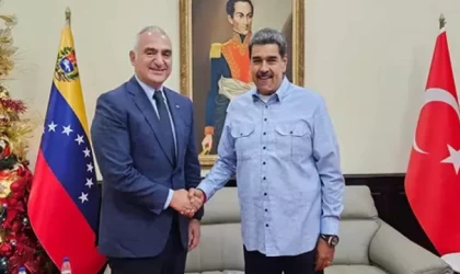 Bakan Ersoy, Venezuela lideri Maduro ile görüştü