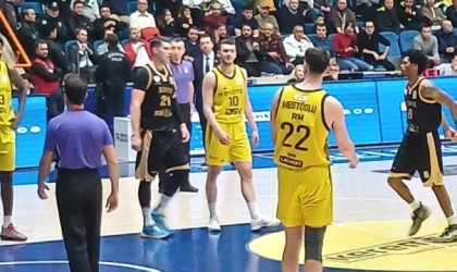 İlk Yarı Konya BBSK'nın 42-34