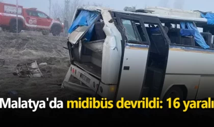 Malatya'da midibüs devrildi: 16 yaralı