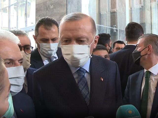 Cumhurbaşkanı Erdoğan: Merkez Bankası müdahale yapma hakkına sahip