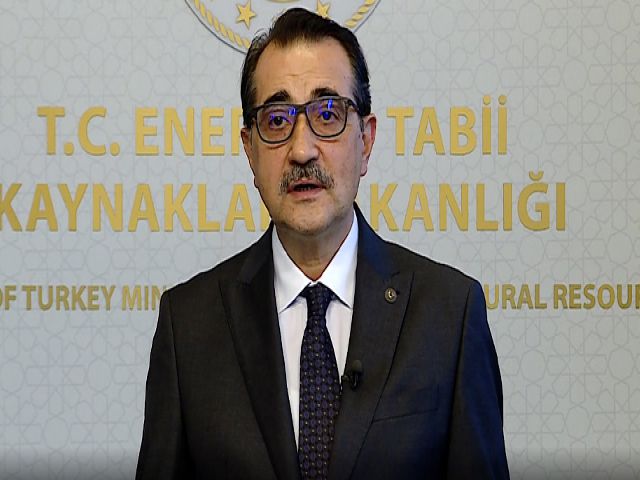 Bakan Dönmez: "Elektrikte birinci kademede yaklaşık yüzde 50, doğal gazda ise yüzde 75’lik devlet de