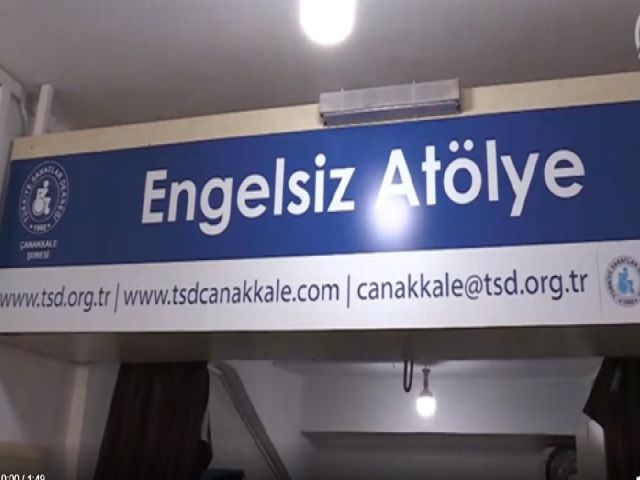 Paralimpik oyunlarına katılmak için başladığı gülle atmada Türkiye şampiyonu oldu