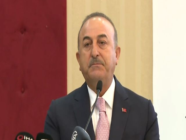 Bakan Çavuşoğlu: Başkalarının hesabına maceraya atılırsanız sonuçlarına katlanırsınız. Bu Yunanistan