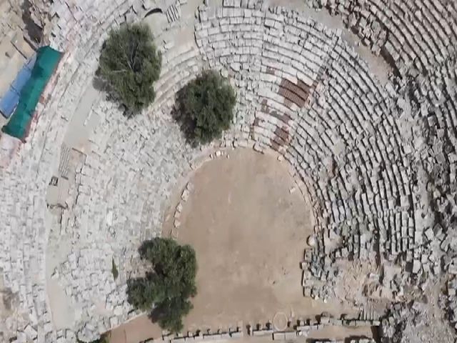 Kaunos Antik Kenti'nin 5 bin kişilik tiyatrosu eski ihtişamına kavuşuyor