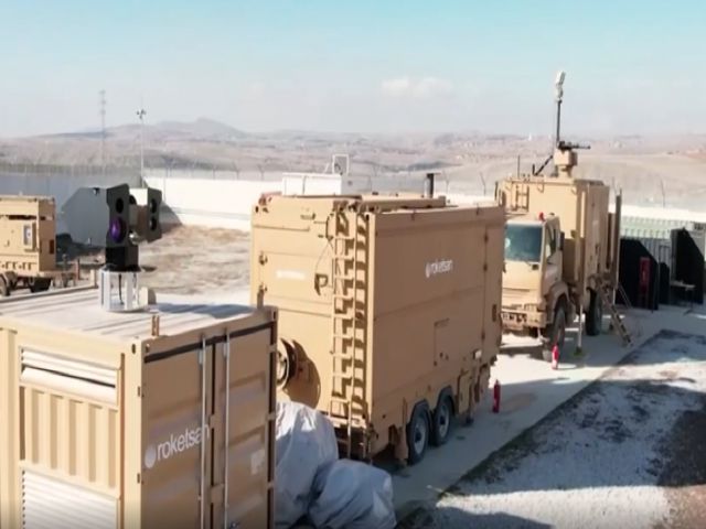 Yüksek güçlü lazer silahı ALKA hedefi tam isabetle vurdu