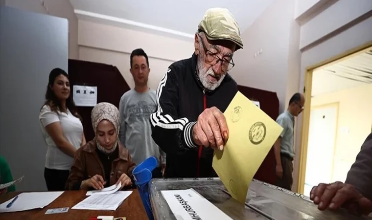 Türkiye, Cumhurbaşkanı Seçimi ikinci tur oylaması için sandık başında