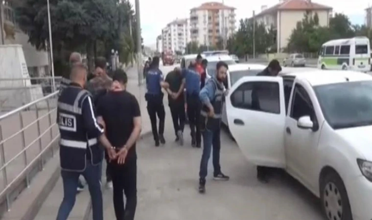 8'i polis 12 kişinin yaralandığı kavgayla ilgili 4 şüpheli tutuklandı