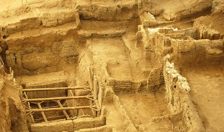 Çatalhöyük Tanıtım ve Karşılama Merkezi'nde son hazırlıklar yapılıyor