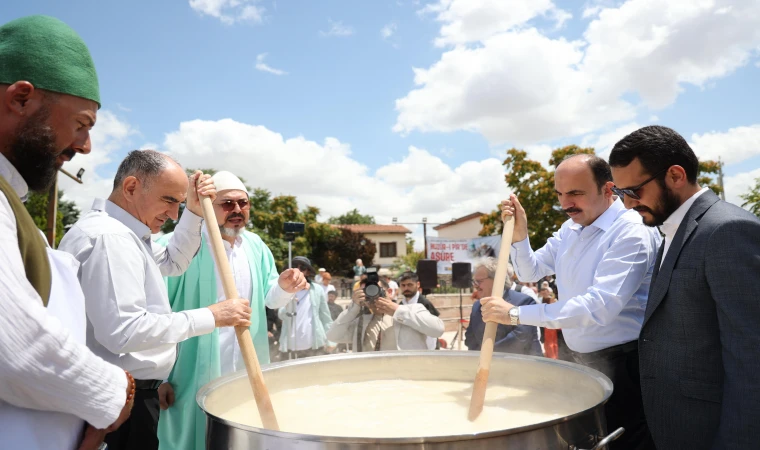 Konya Büyükşehir ve İRFA, Aşure Geleneğini “Huzur-ı Pir’de Aşure” Programıyla Yaşatıyor