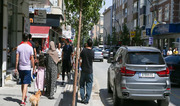 İskandinav toplumuyla bütünleşen Kululu gurbetçiler ata topraklarından da kopmuyor