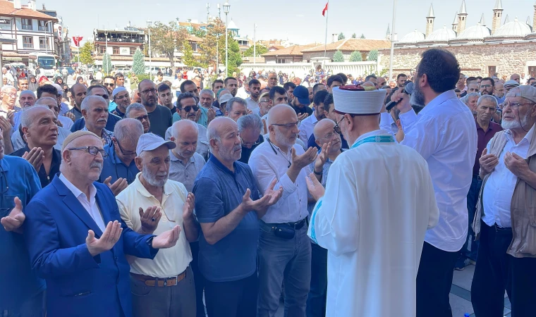 Konya'da Ayşenur Ezgi Eygi için gıyabi cenaze namazı kılındı